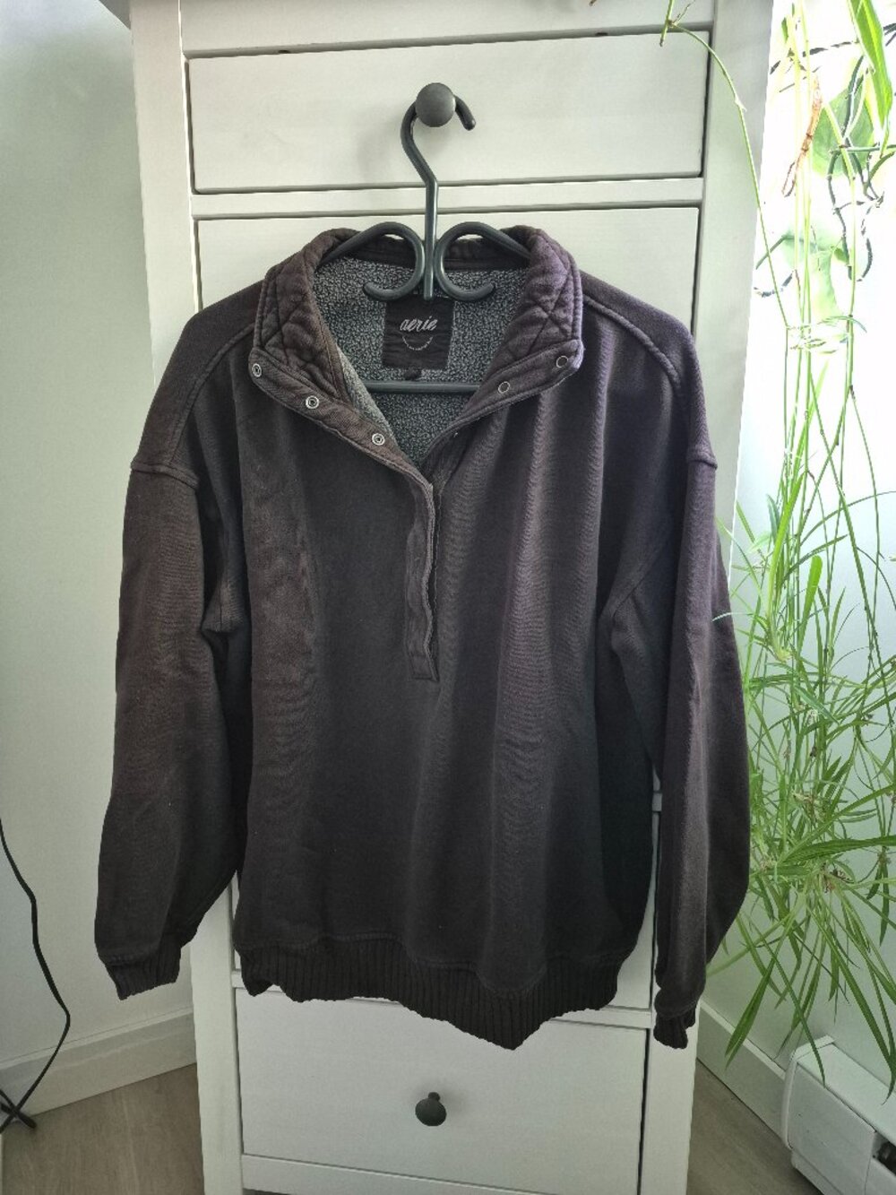 AERIE sweatshirt